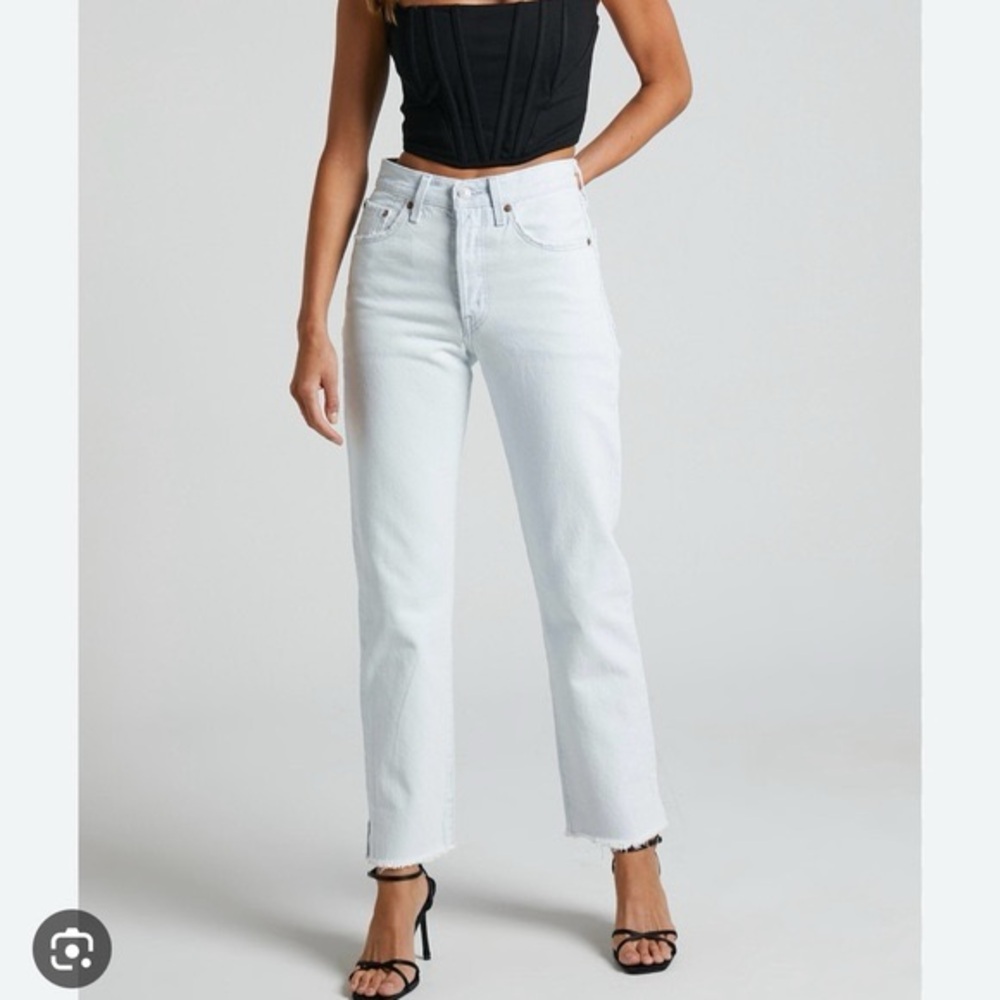 Levi’s 501’s Premium Women's Light Wash Cropped Jeans Size 31x26